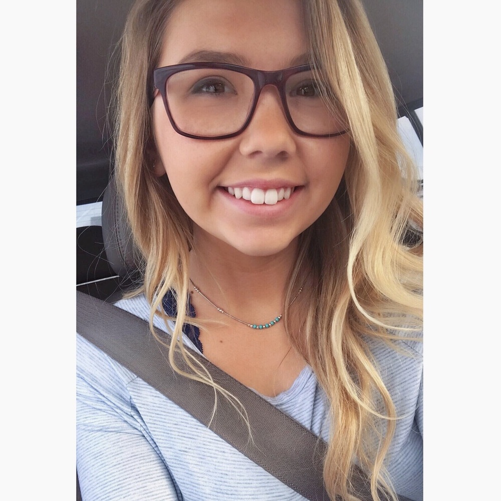 Meet your Posher, Jade